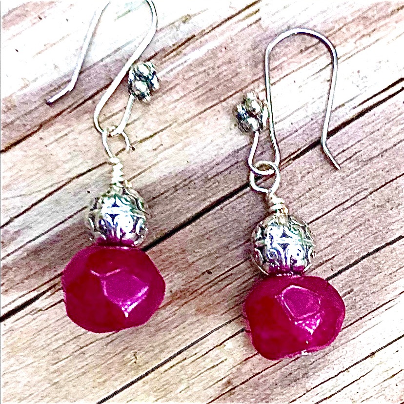 Kashmir Ruby/Ornate Ball/Ss Ear Wire